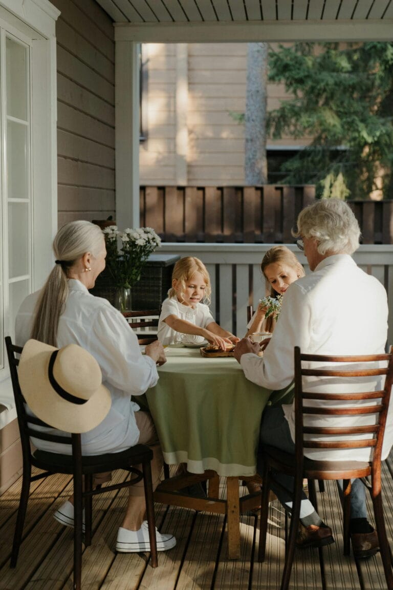 How Do You Set Boundaries With In-Laws? 11 Tips That'll Help