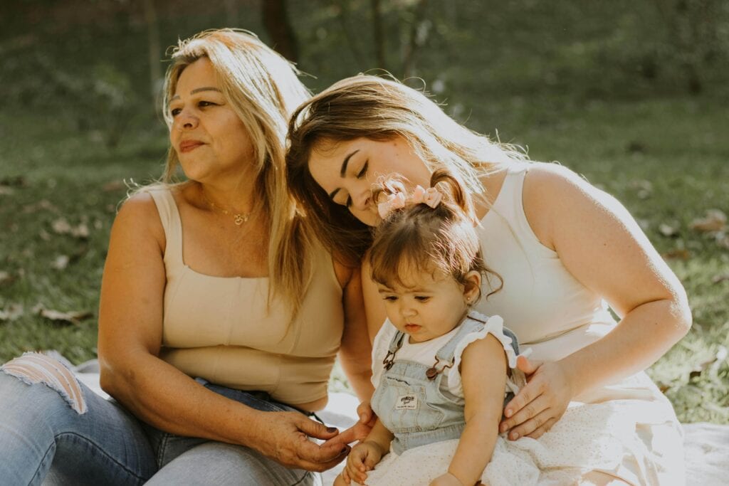 How Do You Set Boundaries With In-Laws? 11 Tips That'll Help