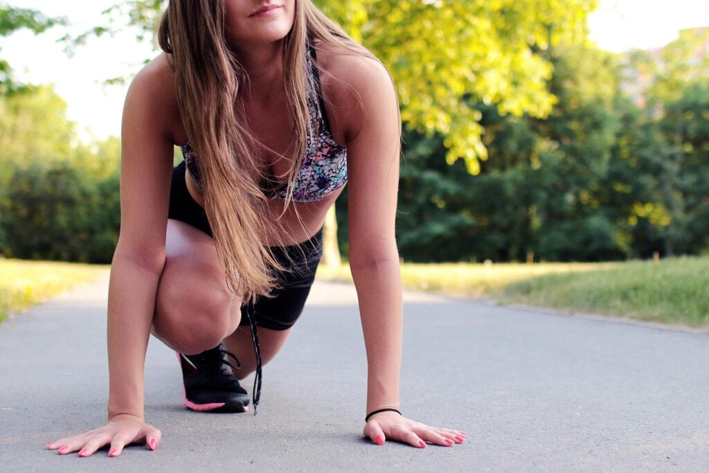 Woman ready to start running - What Is Visualizing? Learn Helpful Visualization Techniques