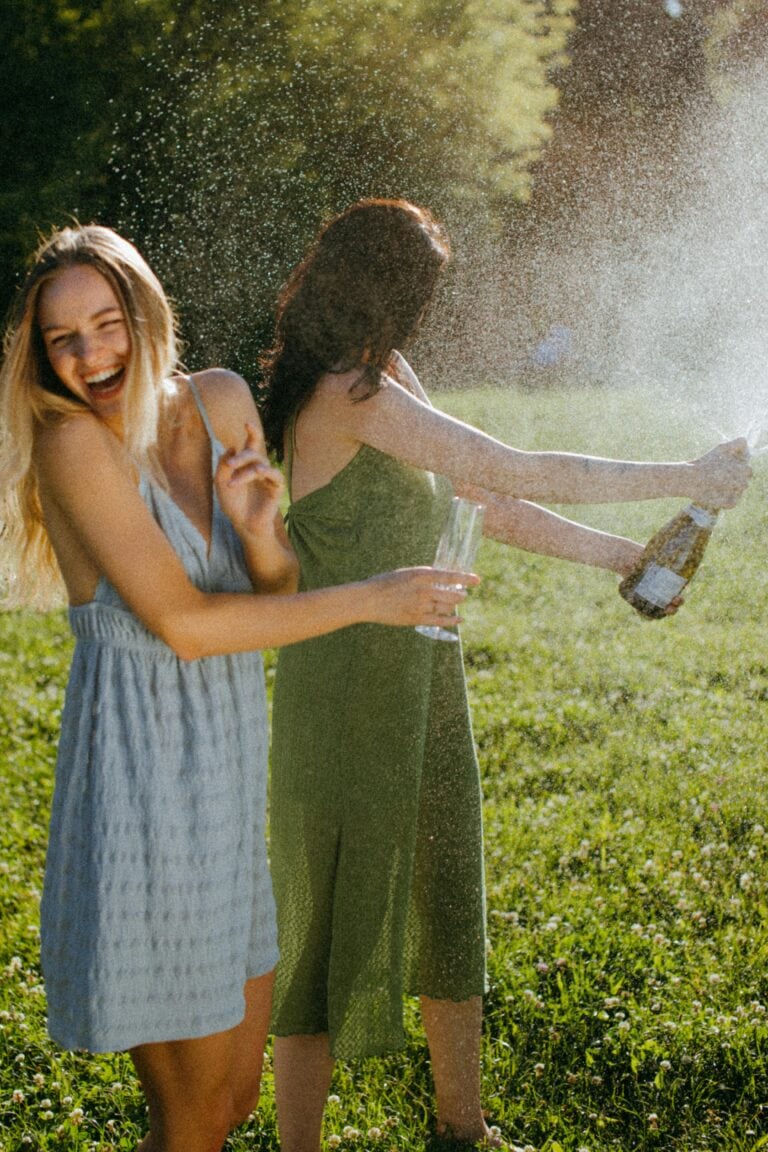 Seasonal Friendship: Temporary Connections In Your Life
