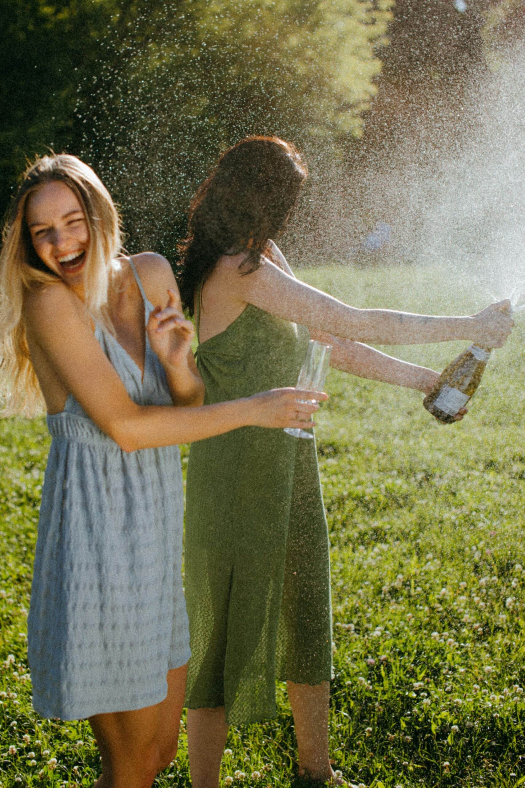 Seasonal Friendship: Temporary Connections In Your Life