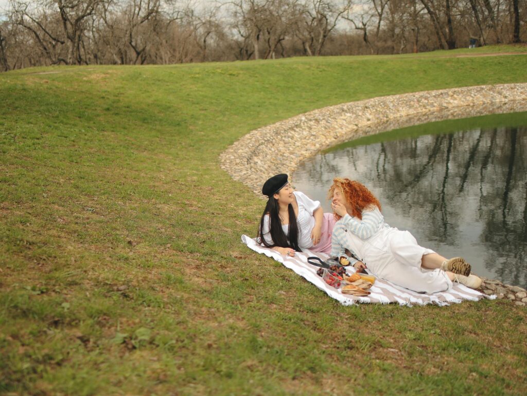 Seasonal Friendship: Temporary Connections In Your Life